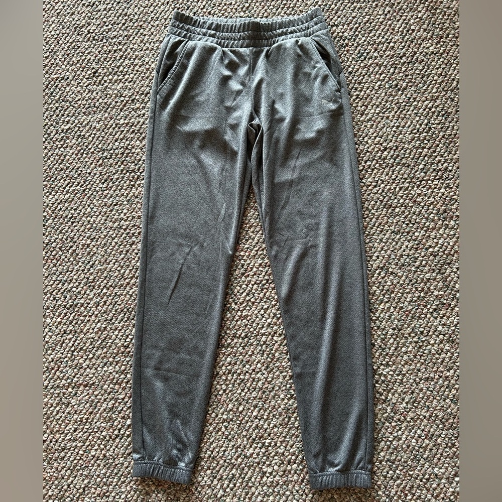 PUMA lightweight women’s sweatpants, size medium